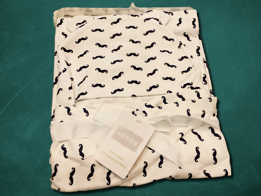 Little Gentleman – Mustache Print Baby Wrapping Sheet