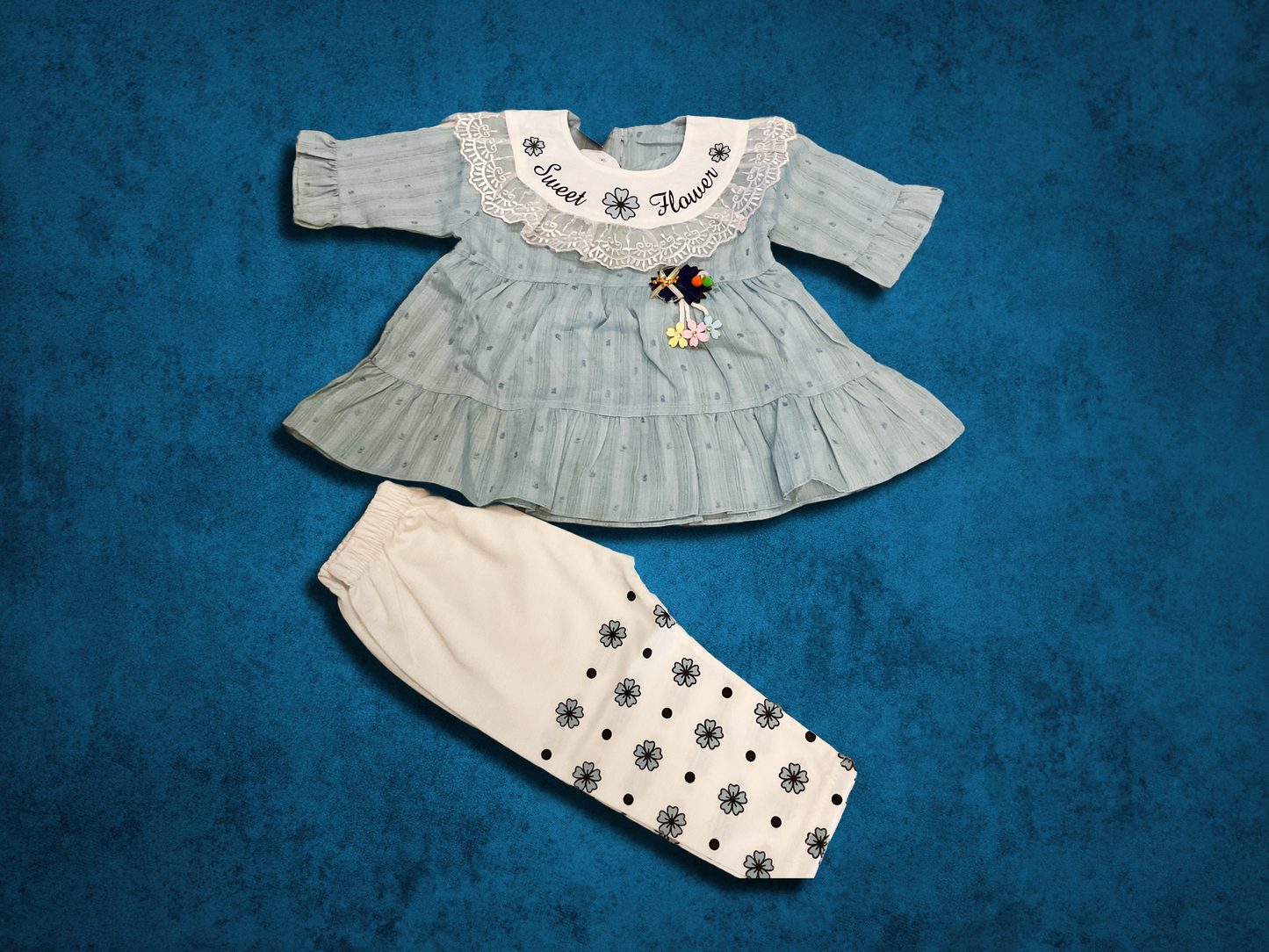 “Sweet Flower” Baby Girl Frock & Leggings Set – Stylish & Comfortable