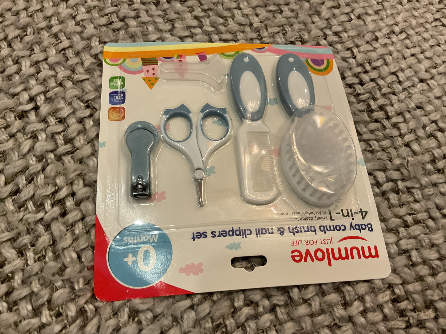 4-in-1 Baby Grooming Set – Brush, Comb, Nail Clippers & Safety Scissors (Newborn & Up)